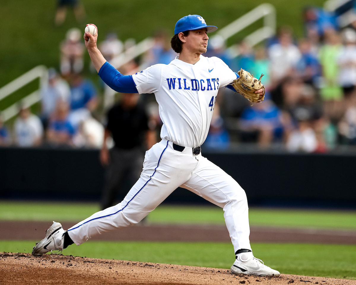 How might Kentucky handle its pitching staff in an NCAA regional?