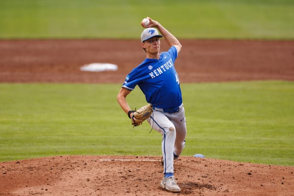 Miscues sink Kentucky in regional loss to West Virginia