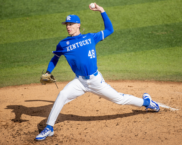 Observations: Kentucky sweeps Hofstra
