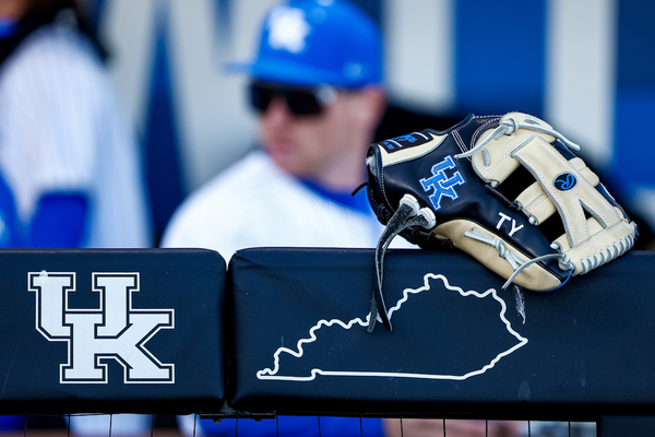 Elite prospect Owen Jenkins commits to Kentucky
