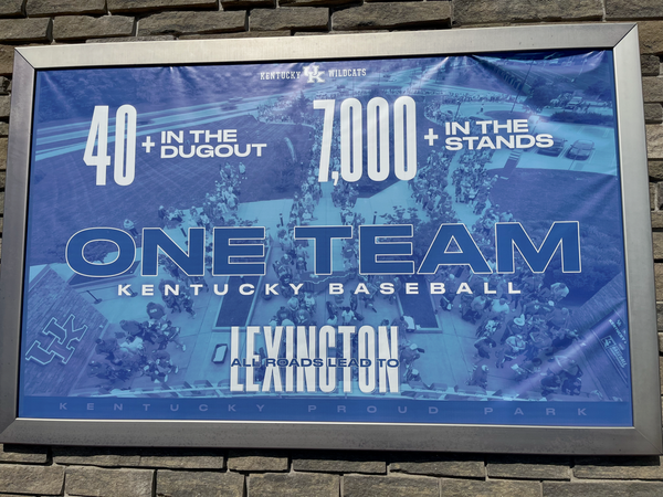 Scrimmage observations (10/15): Blue team wins lopsided scrimmage